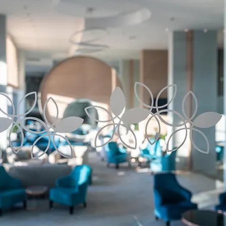 Neptun リゾート 4*