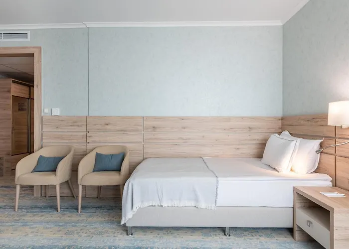 乐朋海滩酒店 4*