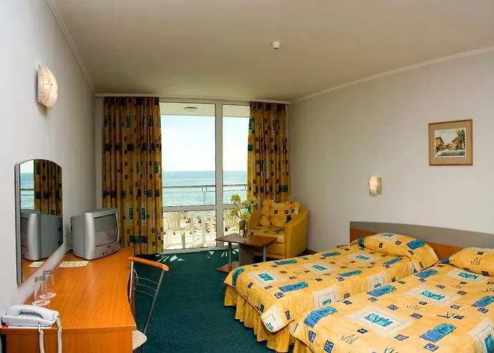 度假村 乐朋海滩酒店