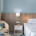 Neptun Resort 4*