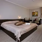 Курортный комплекс Neptun 4*
