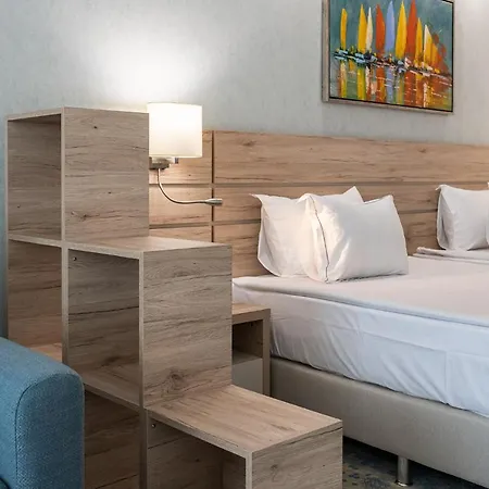 Neptun Ośrodek wypoczynkowy 4*