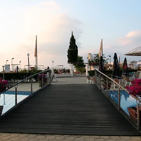 Ośrodek wypoczynkowy Neptun 4*